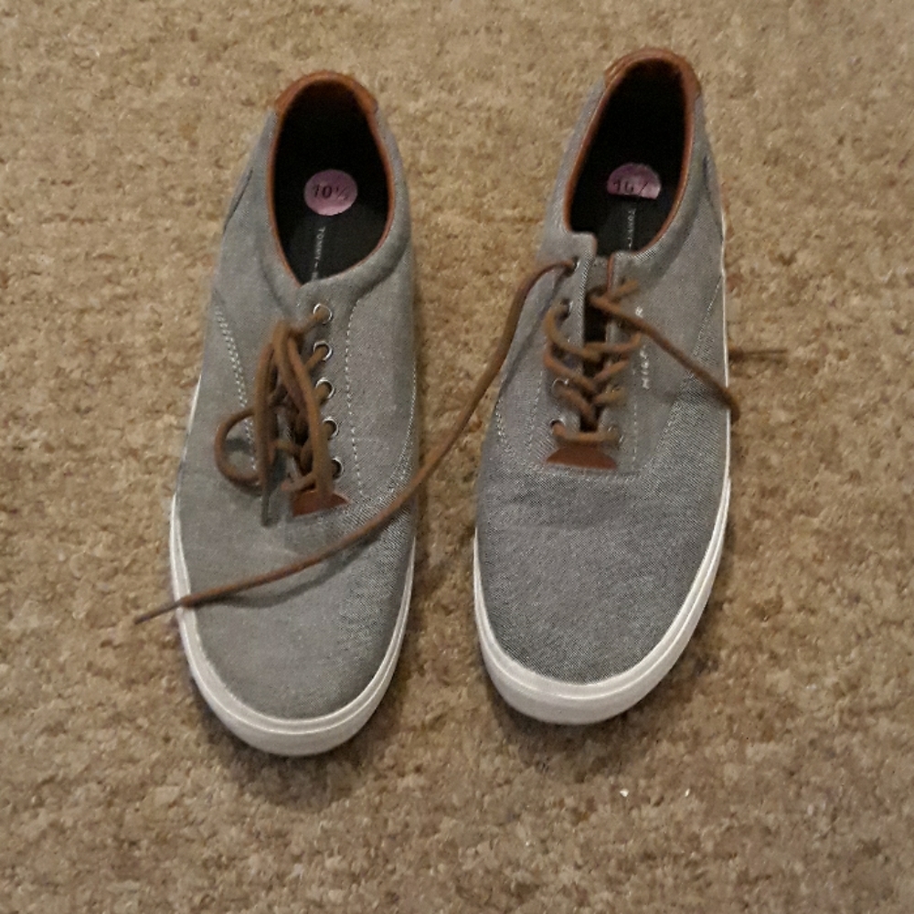 Tommy Hilfiger sneakers